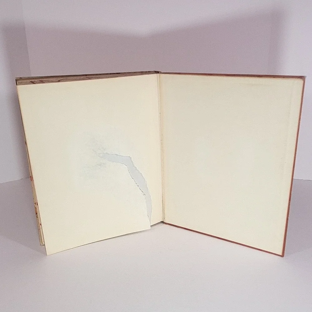 Vintage Singer Sewing Book Complete Guide to Sewing 1972 Revised Edition‎